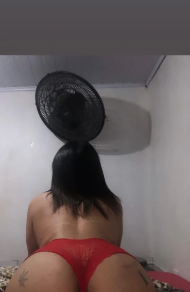Nicole carvalho