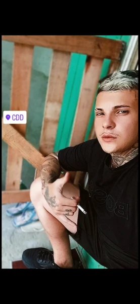 Tatuado novinho 