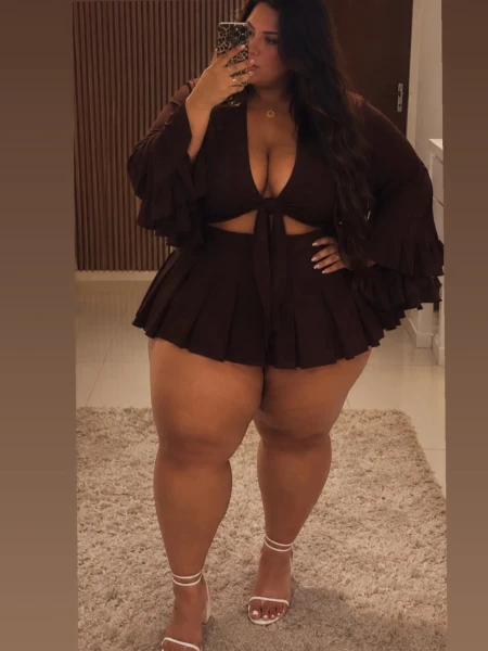 Lari Rainha do Anal