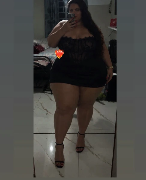 Lari Rainha do Anal