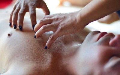 Rasa Massagem Terapia com Final Feliz