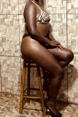 Taína Orsini profissional do sexo
