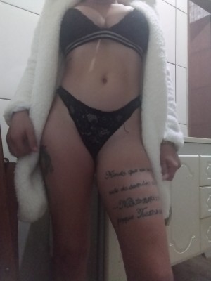 Amanda ferraz