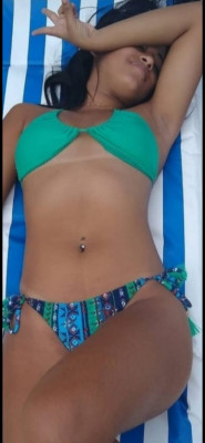 Moreninha tatuada