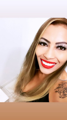 Anna Xaves com local, completa e sem frescuras