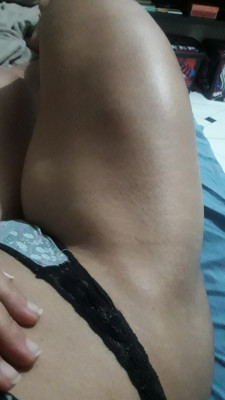 Julia Campos tenho clitóris grande uma delícia 😋🥰 faço pernoite vendo vídeos🥰https://close.fans/julia.com.   Da uma olhadinha lá amores!!!