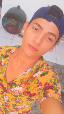 SAYMON SANTTOS