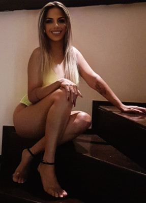 Loira adora anal