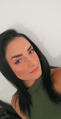 Julia  trans de luxo !