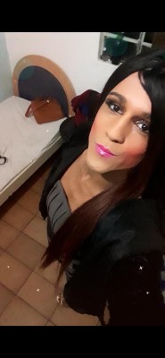 Moreninha sem limites com local