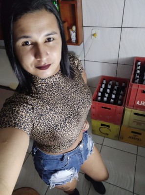 Bruninha sedutora melhor sexo oral e anal da região