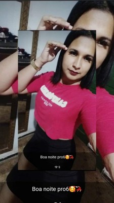 Bruninha sedutora melhor sexo oral e anal da região