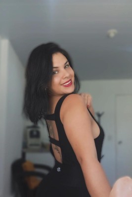 Aline Vieira -  https://studiotantrico.com.br/ -   Massagem Masculina Tântrica e Nuru e Casais -