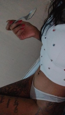 Mel Morena Tatuada