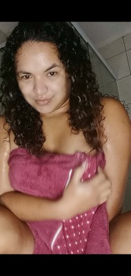 Morena baixinha de 1,50 completinha