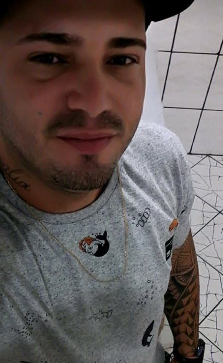 Coisas boas acontecem para quem sorri.