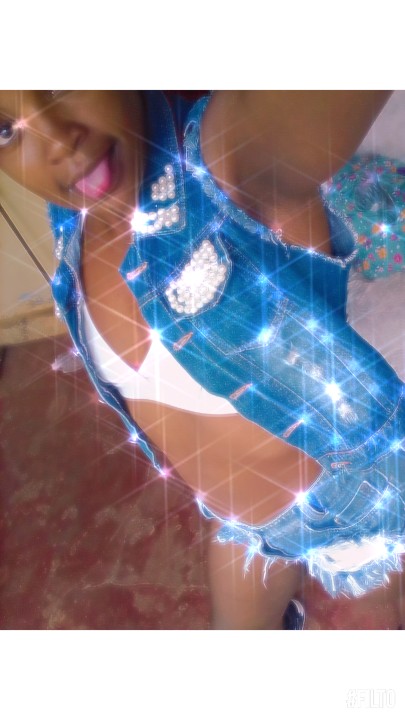 Morena bombom...