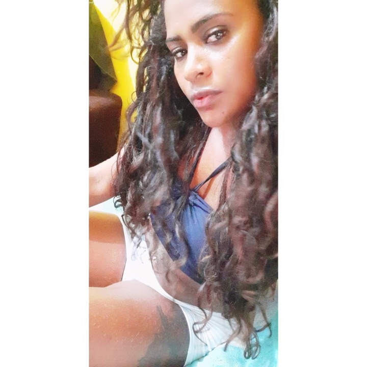 Morena gostosa...