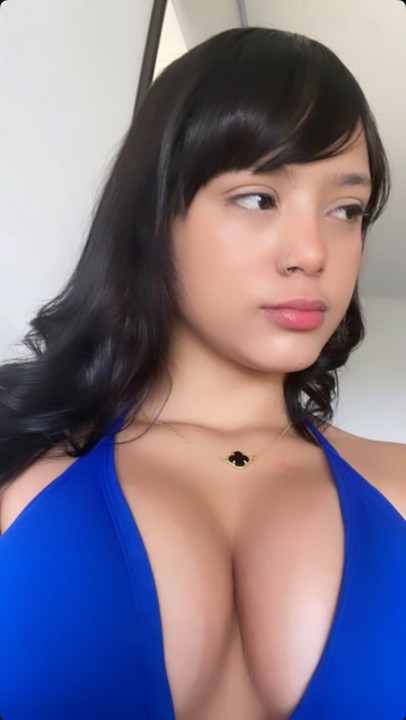Novinha safada nova na região