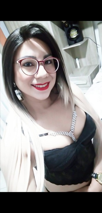 Travesti com local