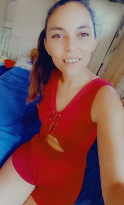 Morena 26 anos moro en guarapuava parana